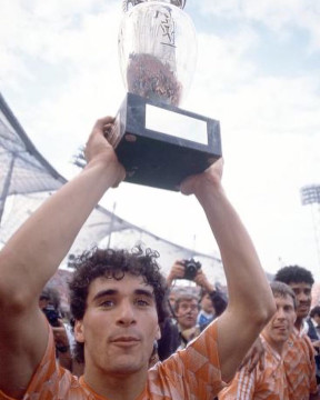 Gerald Vanenburg saat berseragam Timnas Belanda. (Instagram @geraldvanenburgofficial)